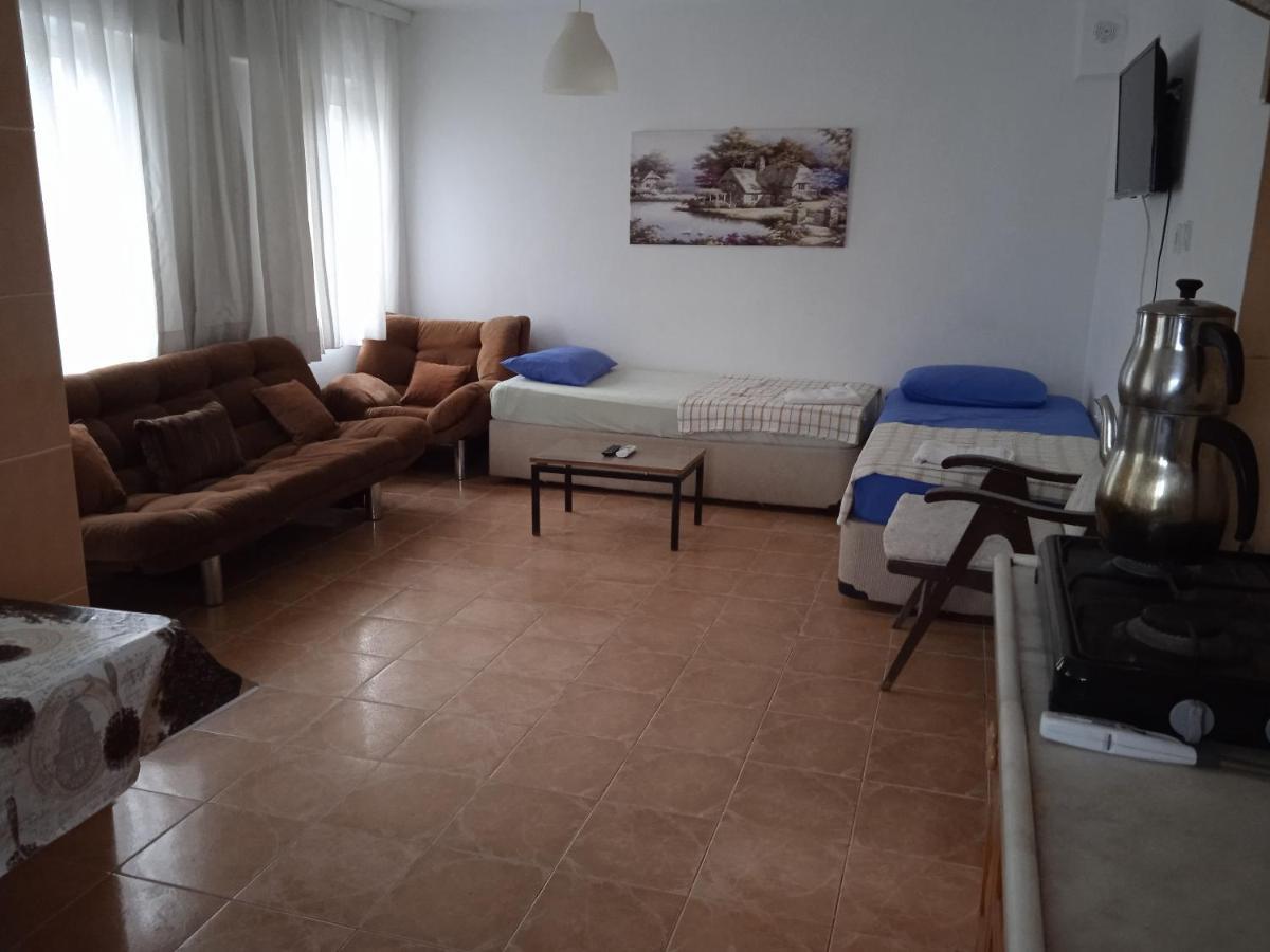 Samos Apart Pension Guzelcamlı Екстериор снимка